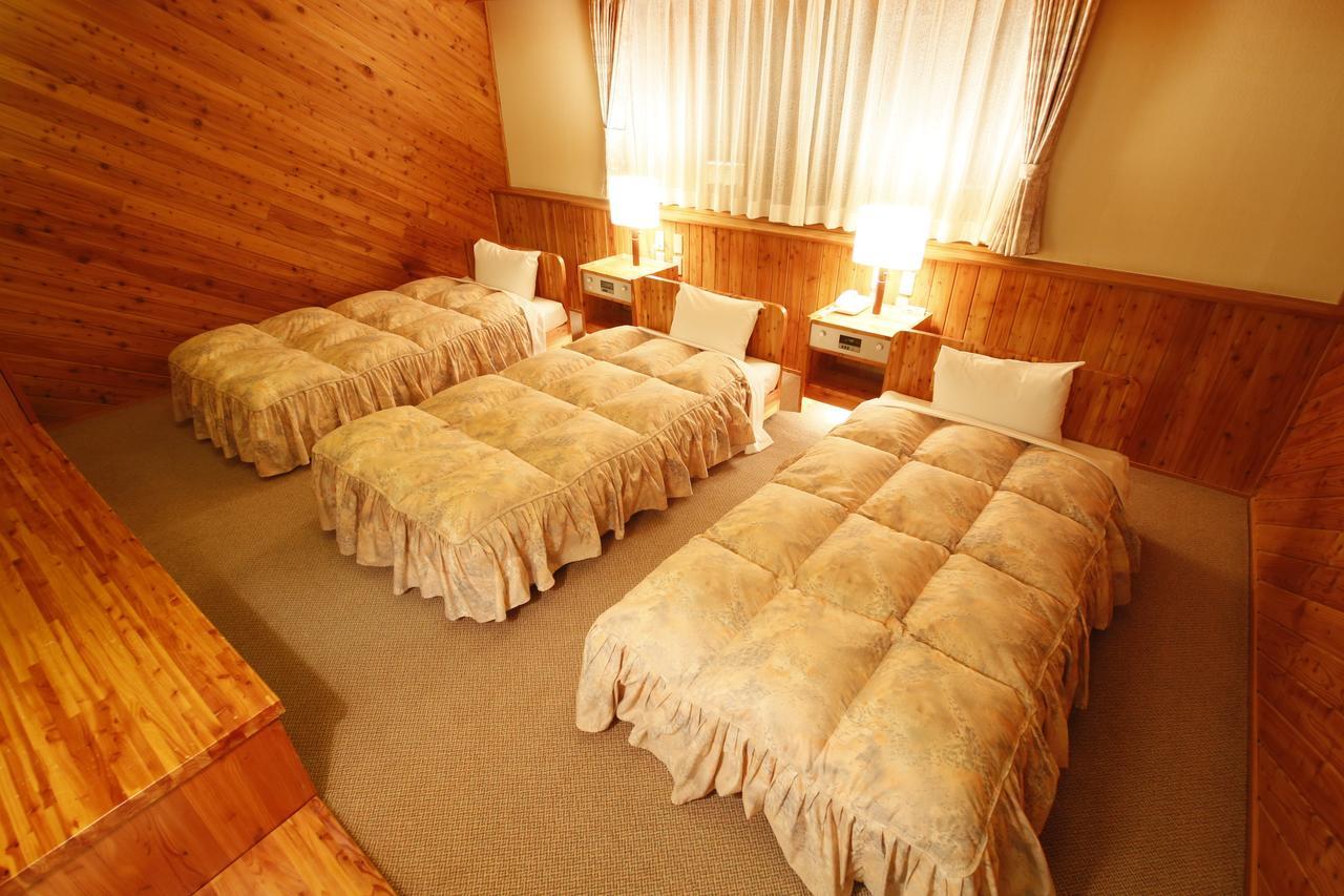 かなやま湖ログホテルラーチ 南富良野町 部屋 写真